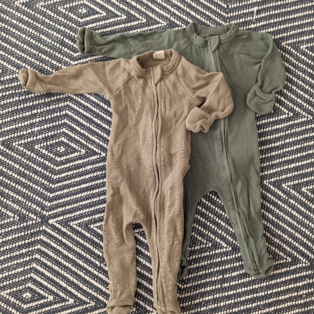 Goumi Footies Sleepers